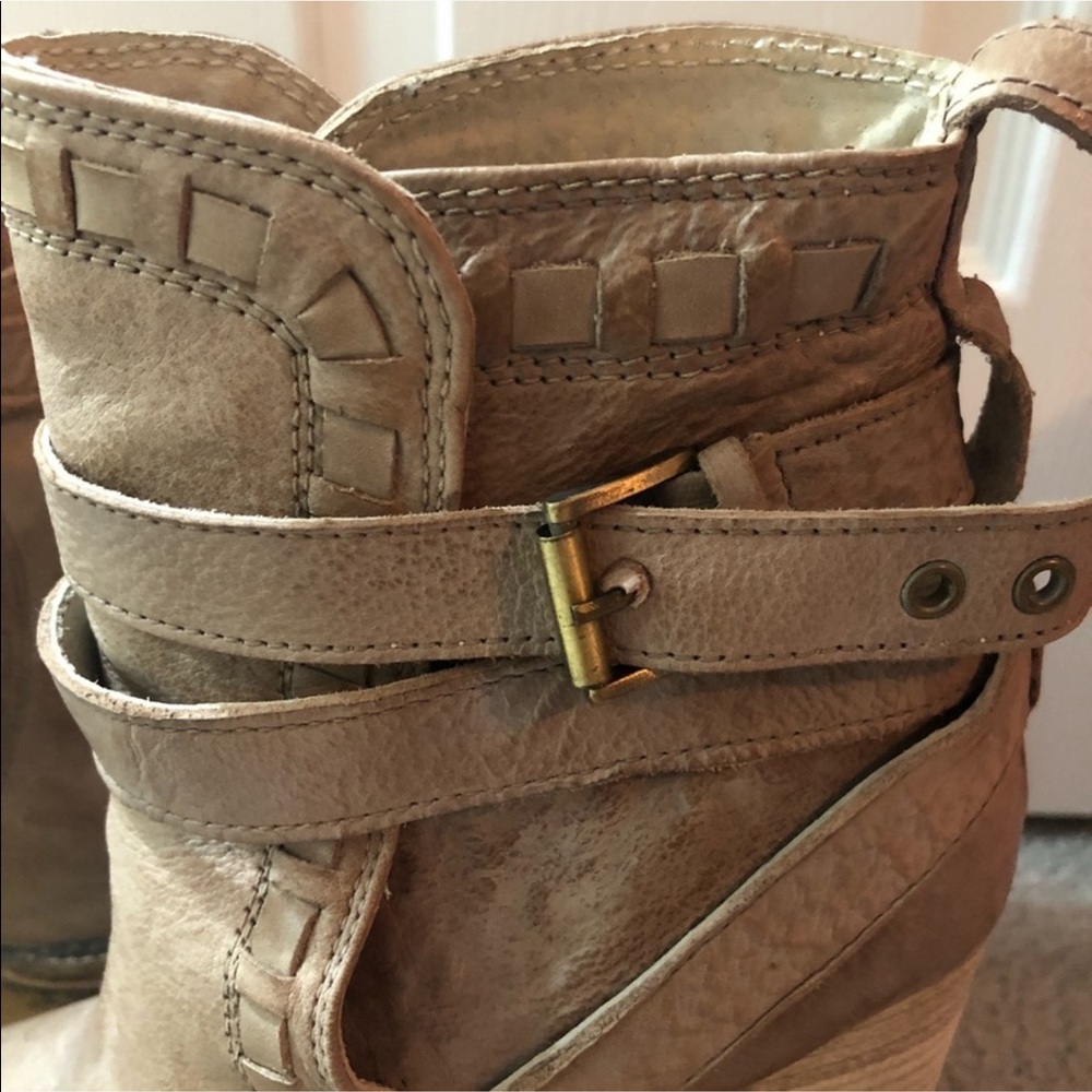 FREE PEOPLE EXTREMELY RARE LEATHER BOOTS / BOOTIES - Picture 7 of 8